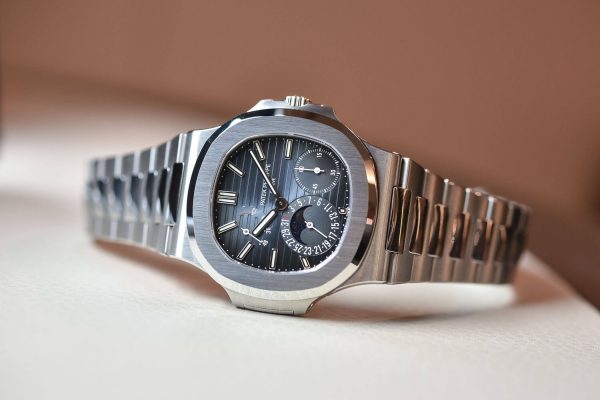 affordable watches that look like patek philippe nautilus